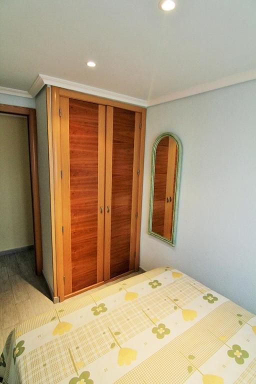 Apartamento Torre Yago, Primera Linea De Playa Para 6 Personas 貝尼多姆 外观 照片